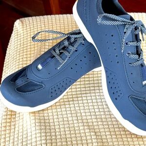 Louis Garneau indoor cycling shoes, size 37 ( 6.5)